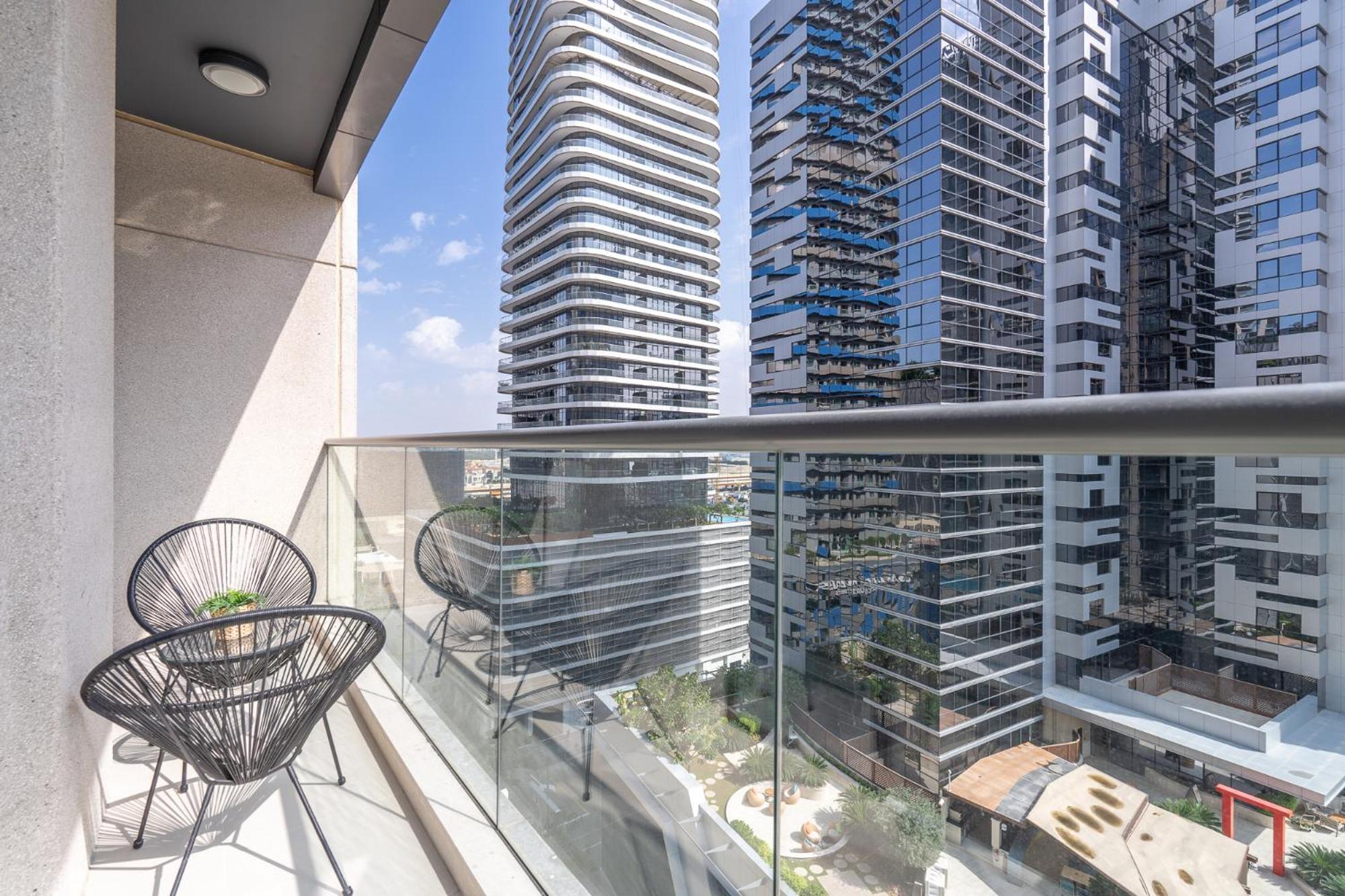 Heaven Crest Vacation Homes Downtown - Studio And 1 Bedroom Suites 2 Minute Walk To Dubai Mall And Burj Khalifa Exterior foto