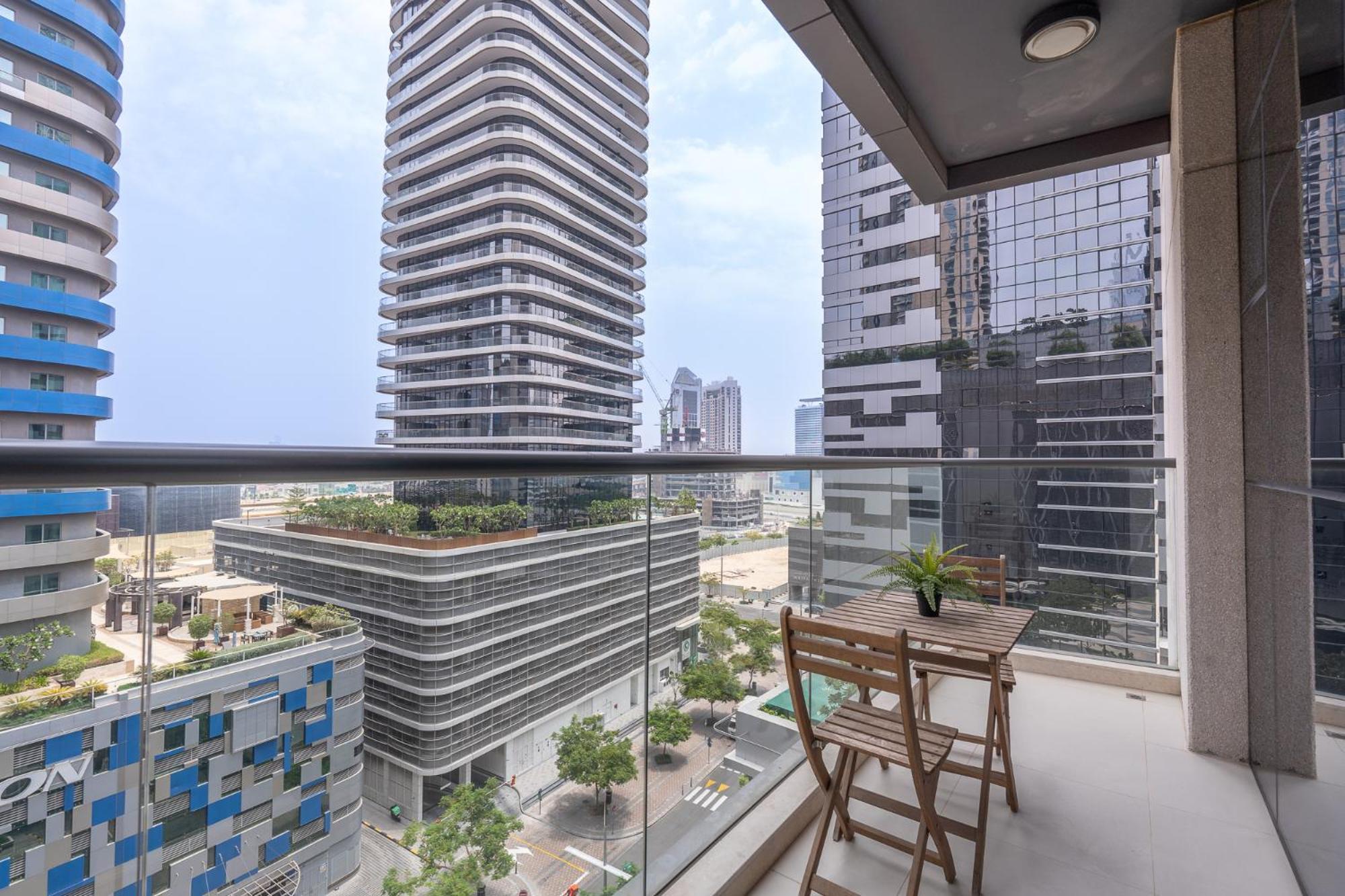 Heaven Crest Vacation Homes Downtown - Studio And 1 Bedroom Suites 2 Minute Walk To Dubai Mall And Burj Khalifa Exterior foto